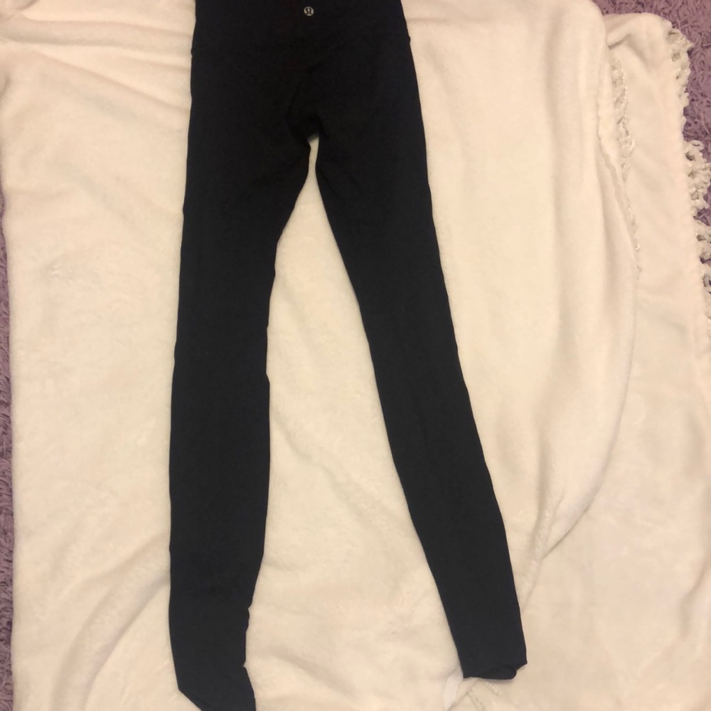 Black Lululemon Wunder Under Leggings Size 2